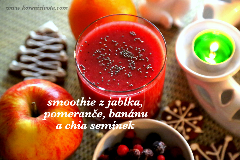 Smoothie z jablka, pomeranče, banánu a chia semínek