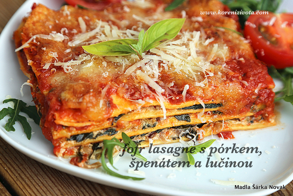 Fofr lasagne z pórku, špenátu a lučiny